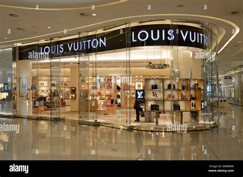 louis vuitton shops uk|louis vuitton factory outlet uk.